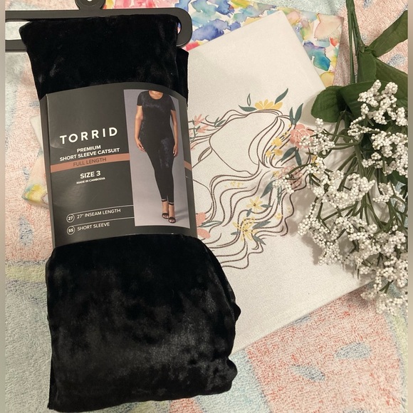 torrid Pants - Torrid Crushed Velvet